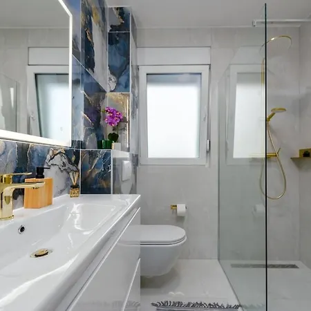 Luxury Elena - Apartment
