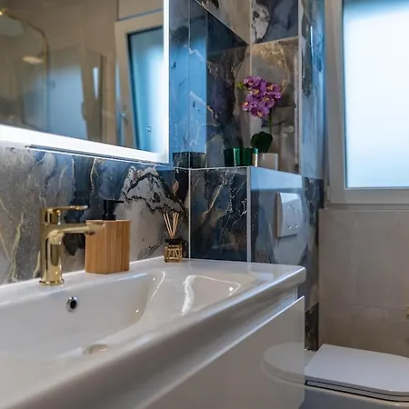 Luxury Elena - Apartment *